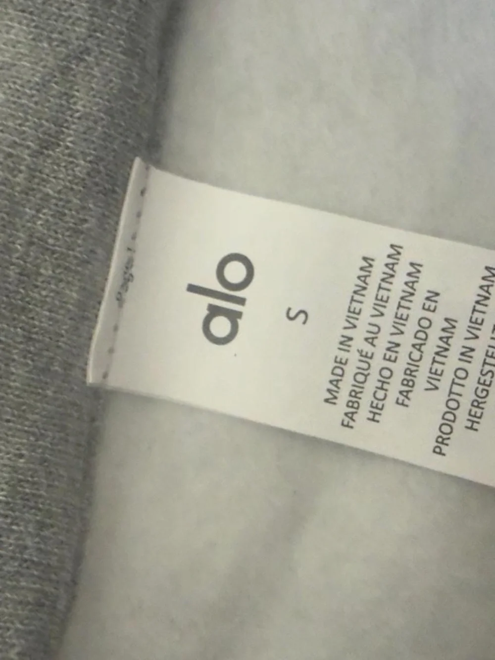 NWT ALO Accolade Grey Quarter-Zip Size Small